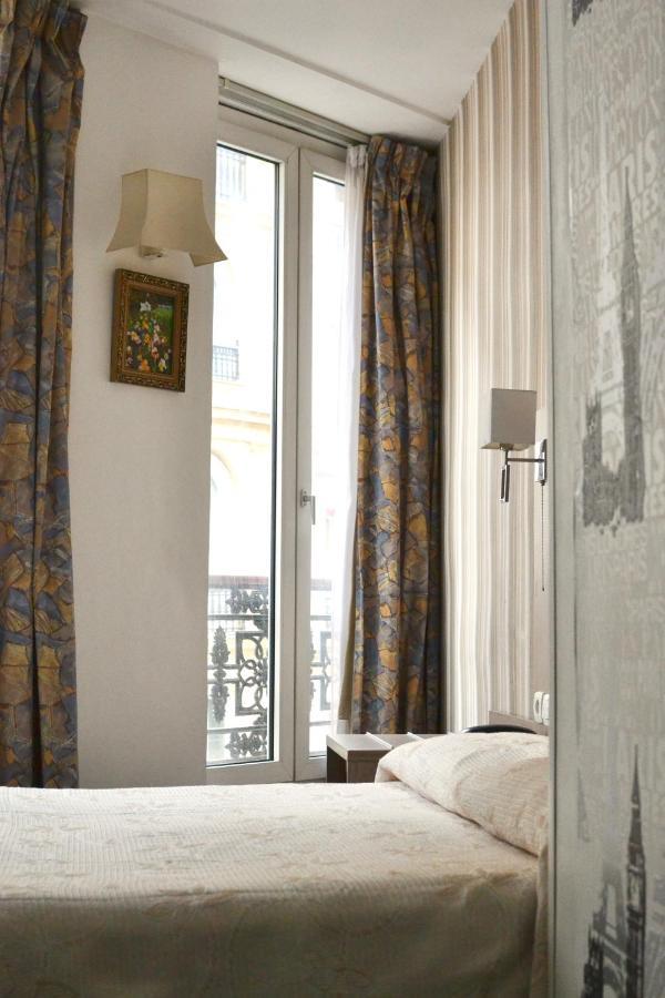 Hotel Royal Bergere Paris Exterior foto